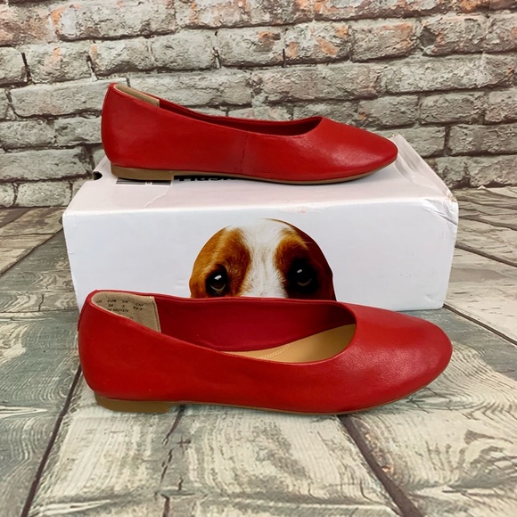 Hush Puppies Shoes - Hush Puppies Kendall Fire Red Leather Flats Sz 7